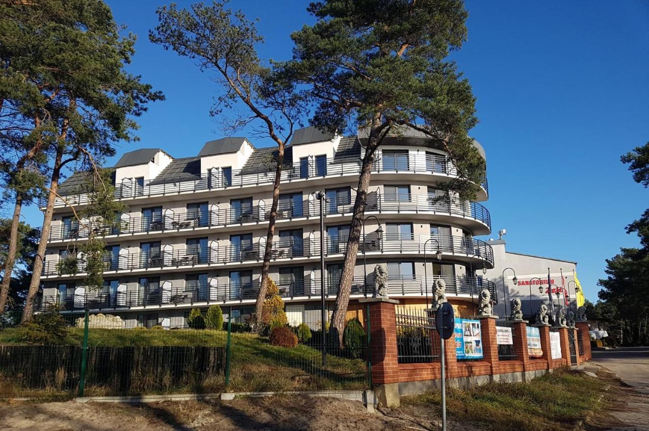 Hotel Sanatorium Zefir Krynica Morska Exterior foto